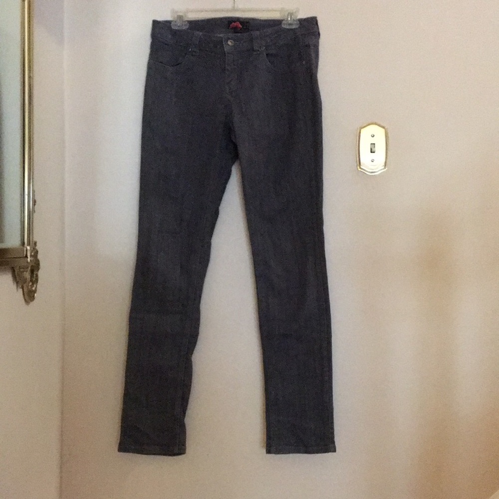 Forever 21, Low Rise, Gray